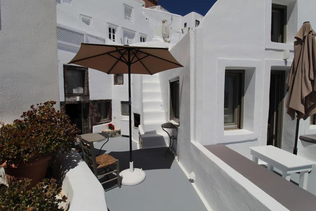 Astrea Suites "Ostria Cave Villa-Outdoor Jacuzzi" Иа Екстериор снимка